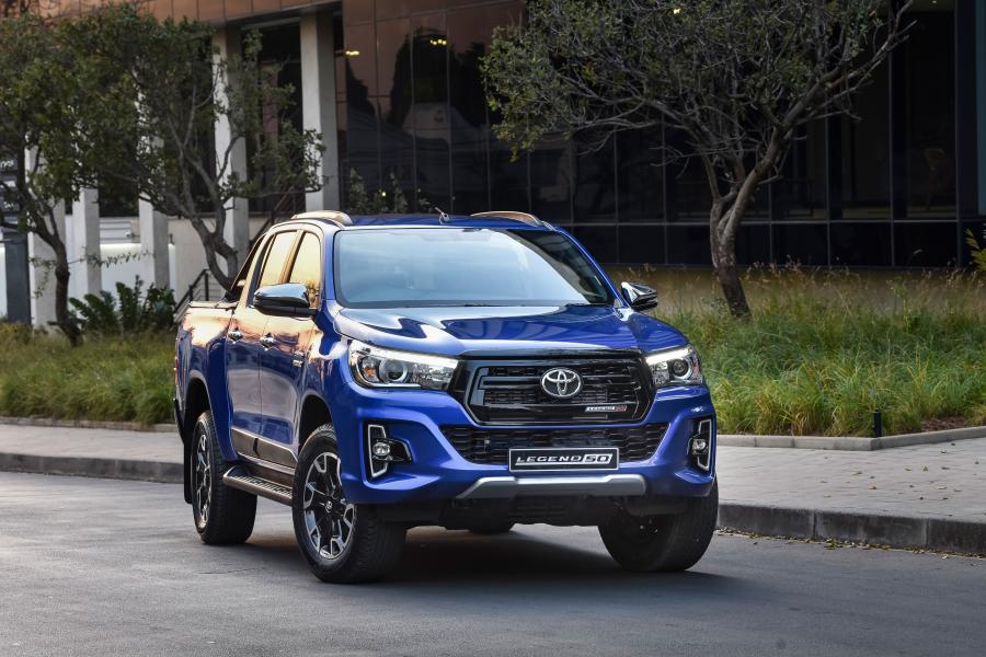  Toyota Hilux Legende 50 Double Cab 2019 года  (ZA) (фото 5 из 43)